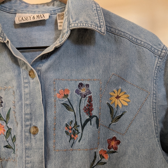 Vintage Denim Floral Shirt - Picture 4 of 6